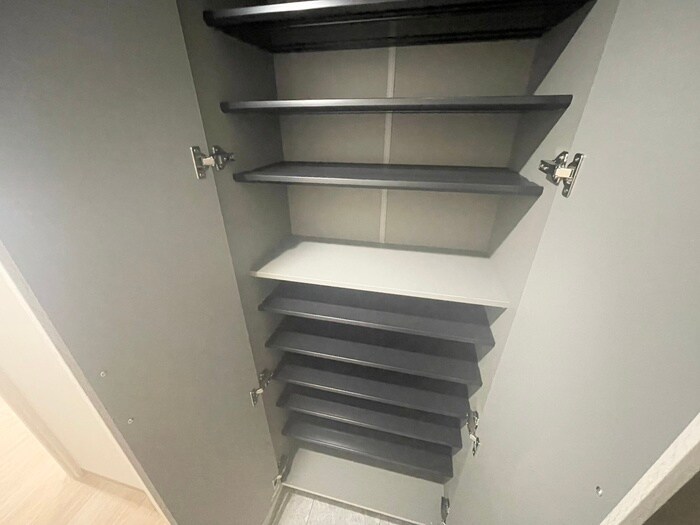 物件内観写真17　(靴箱)