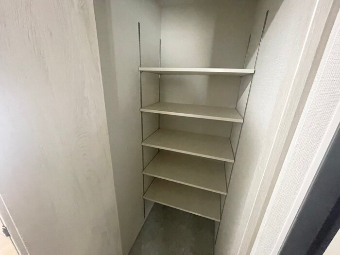 物件内観写真17　(靴箱)