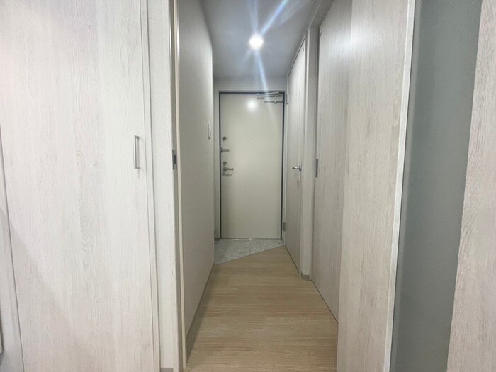 物件内観写真20　(廊下)