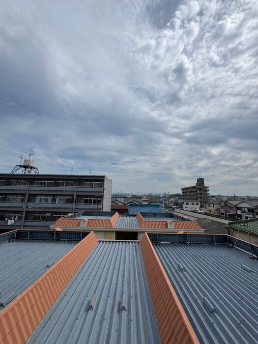 物件内観写真21　(室内からの展望)