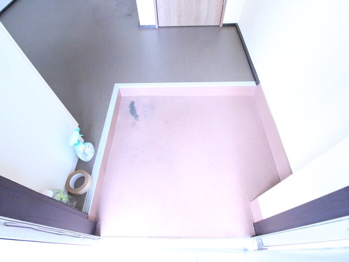 物件内観写真17　(玄関)