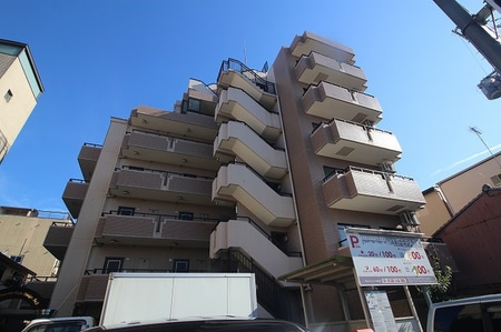 ﾗｲｵﾝｽﾞﾏﾝｼｮﾝ五条大宮第2(106)外観写真