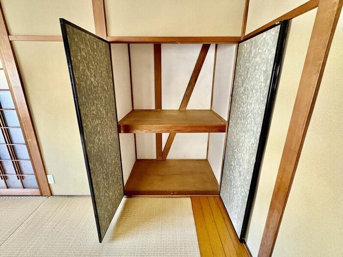 物件内観写真11　(収納)