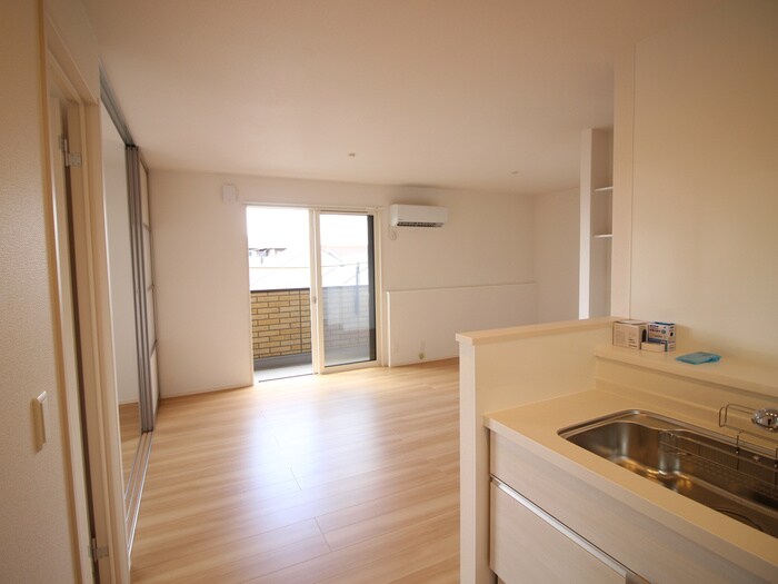 物件内観写真12　(居室)