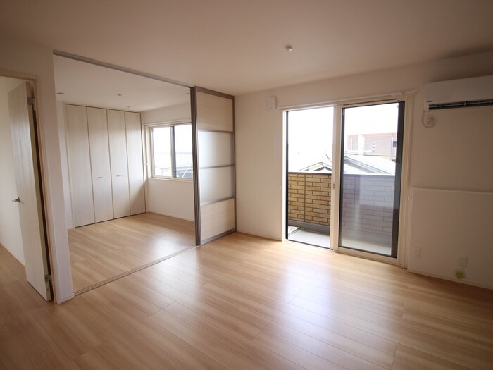 物件内観写真14　(居室)