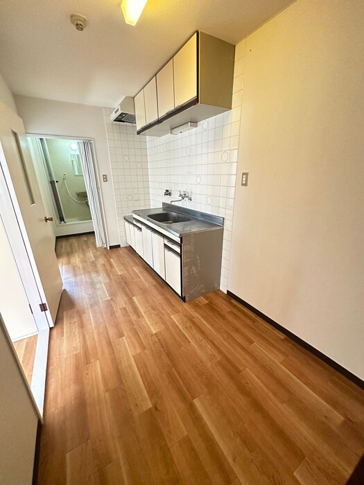 物件内観写真14　(居室)