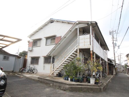 高尾文化外観写真