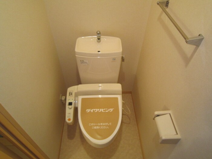 物件内観写真15　(トイレ)