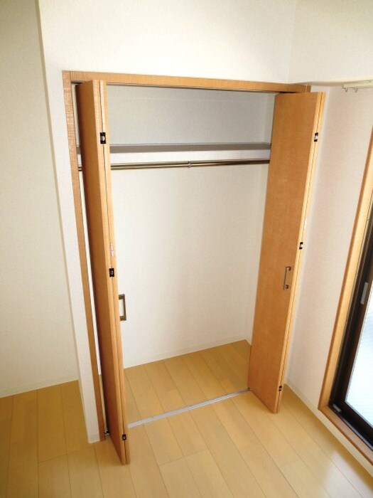 物件内観写真11　(収納)