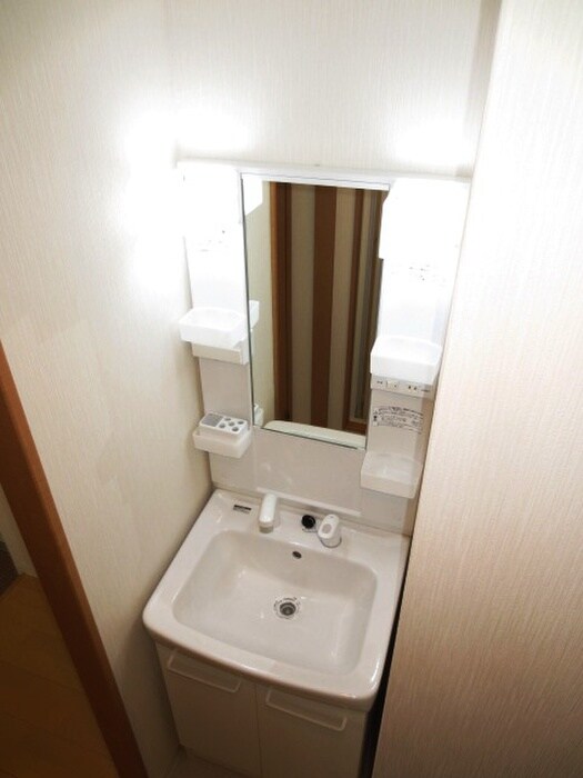 物件内観写真13　(洗面)