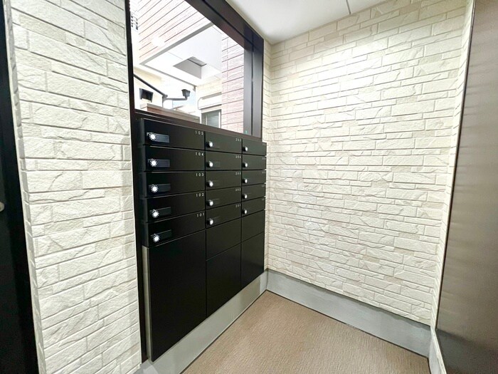 物件外観写真4　(建物設備)