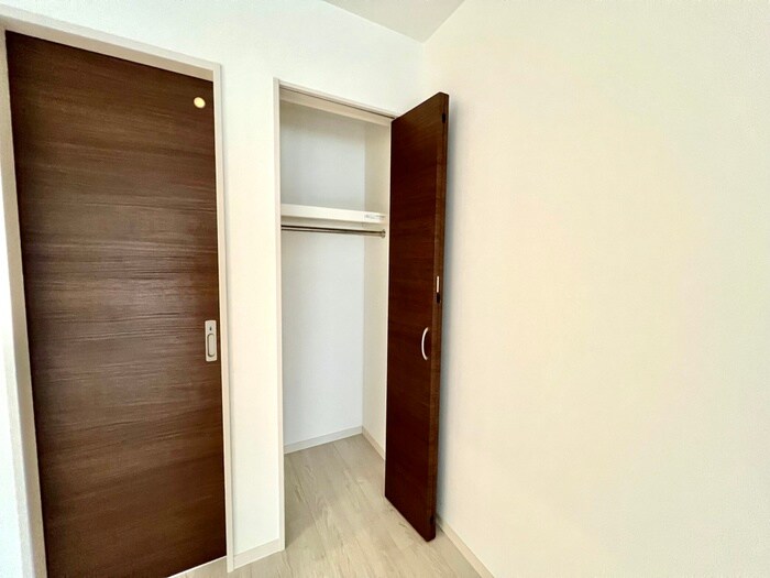 物件内観写真10　(収納)