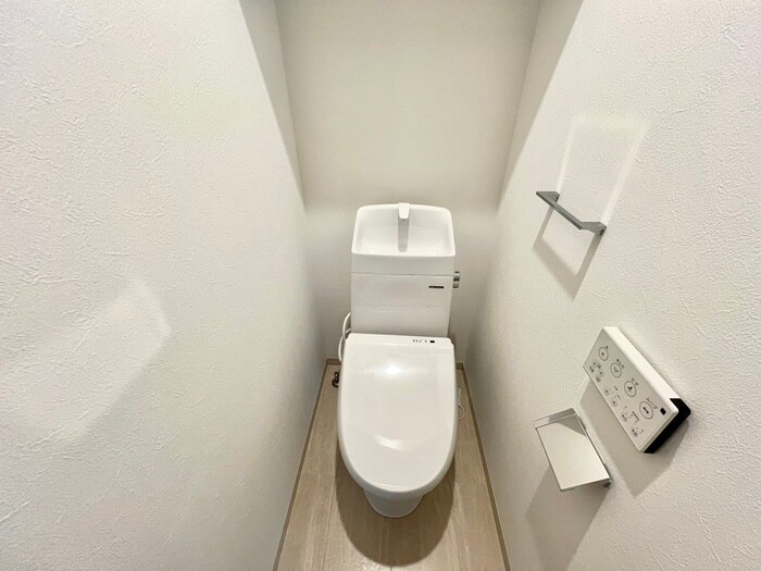 物件内観写真15　(トイレ)