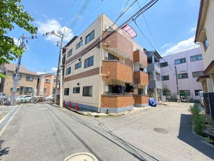 物件外観写真2　(外観写真)