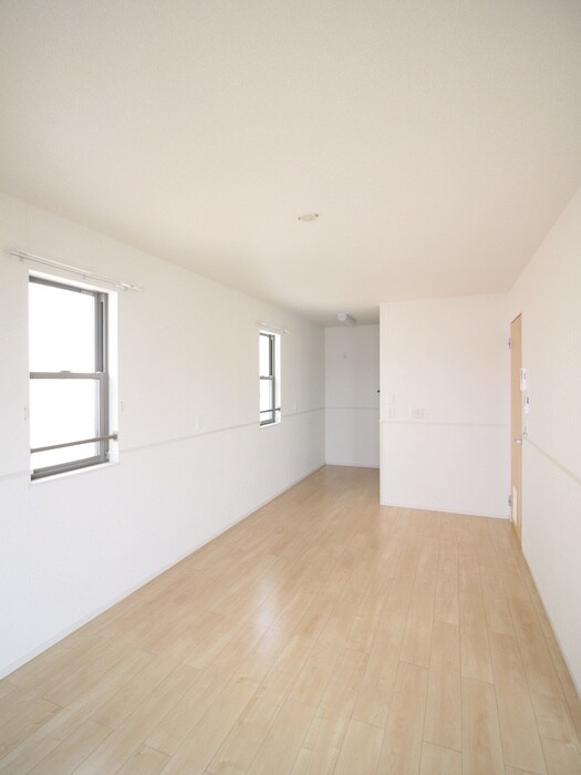 物件内観写真6　(居室)