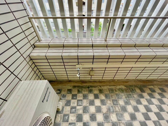 物件内観写真21　(洗濯機置場)