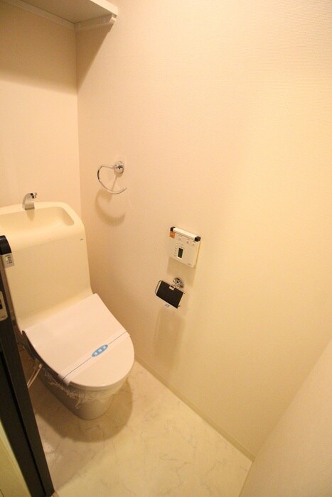 物件内観写真9　(トイレ)