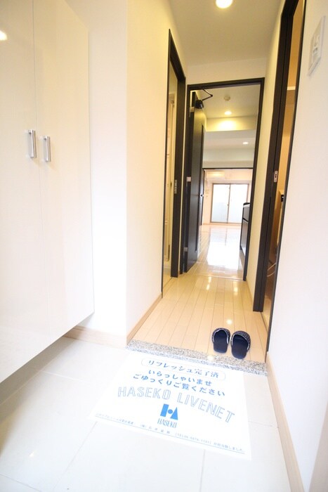 物件内観写真16　(廊下)