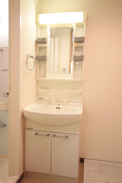 物件内観写真11　(洗面)