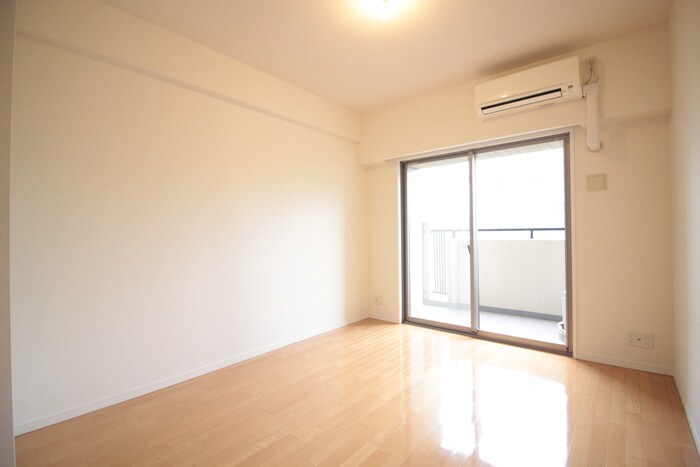 物件内観写真16　(居室)