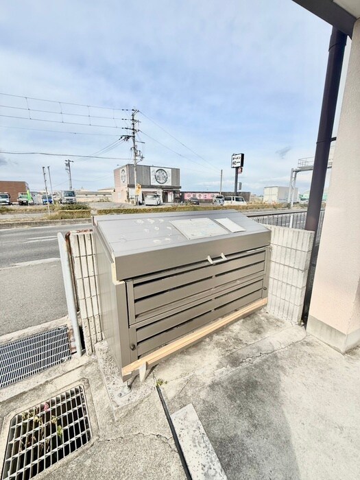 物件外観写真6　(建物設備)