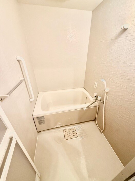 物件内観写真12　(バス／シャワールーム等)