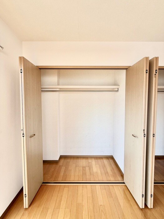 物件内観写真18　(収納)