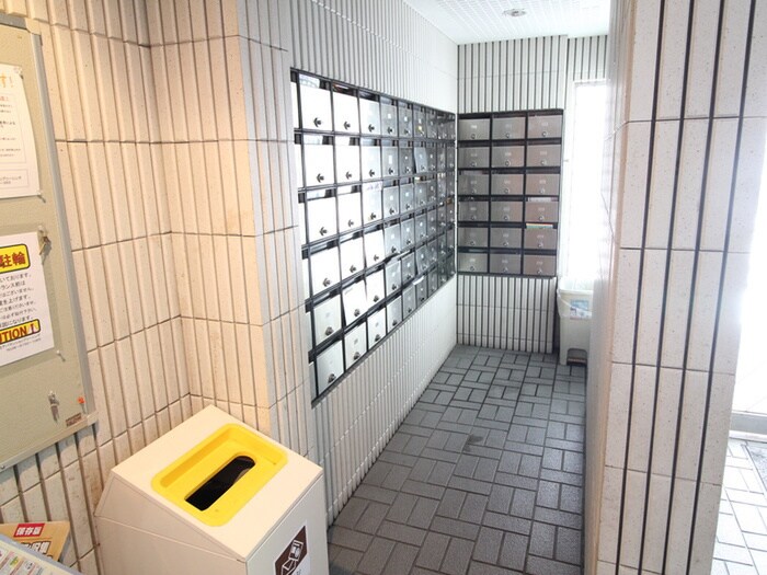 物件外観写真4　(建物設備)