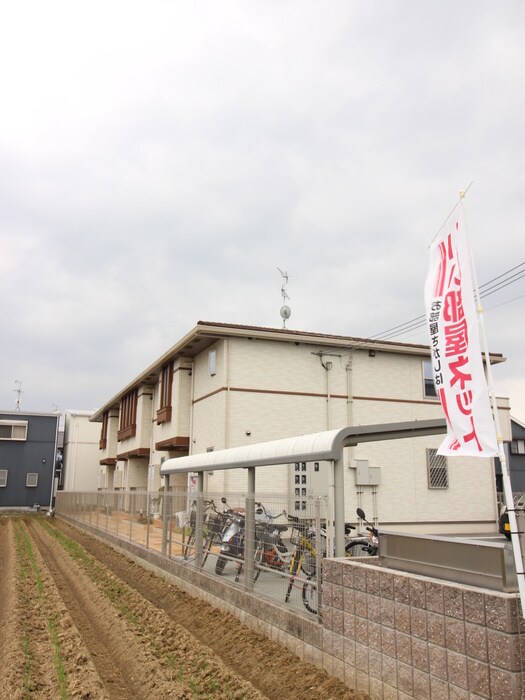 物件外観写真3　(外観写真)