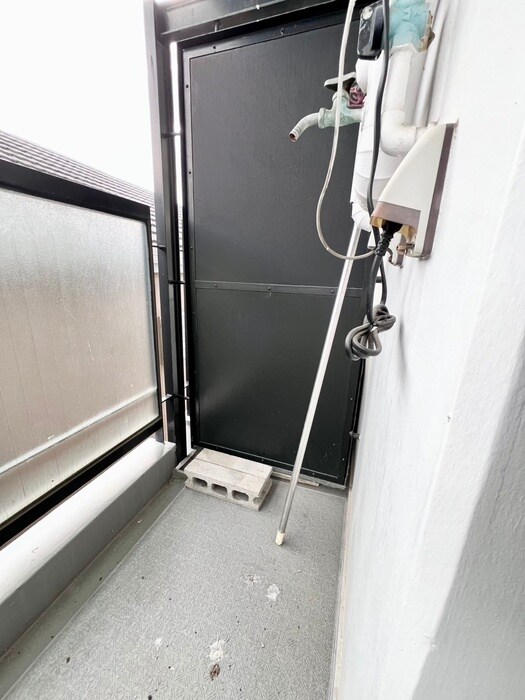 物件内観写真13　(洗濯機置場)