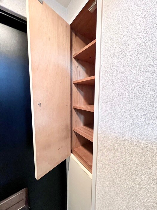 物件内観写真16　(靴箱)