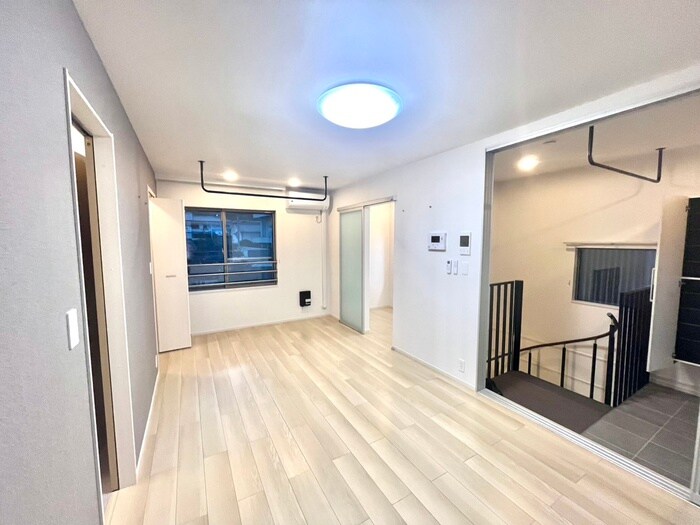 物件内観写真9　(居室)