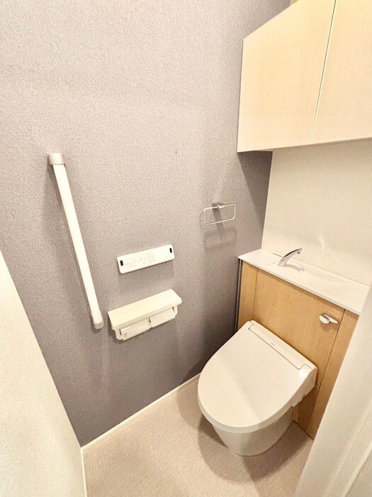 物件内観写真9　(トイレ)