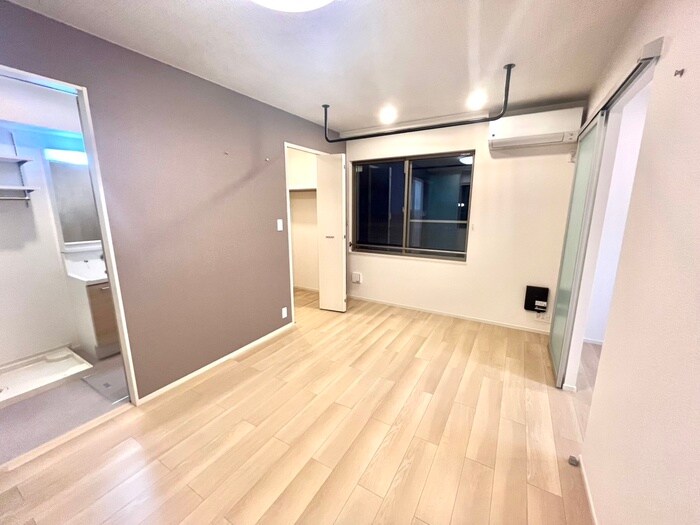 物件内観写真10　(居室)