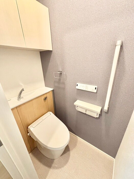 物件内観写真11　(トイレ)