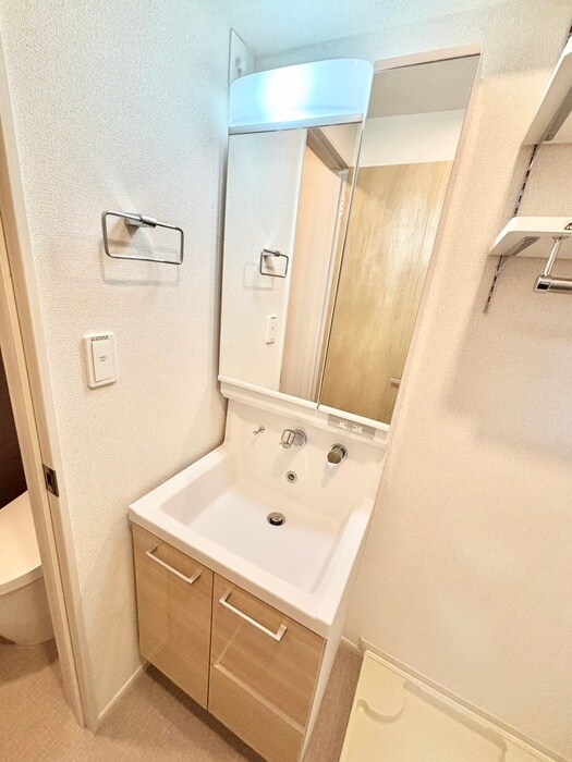 物件内観写真12　(洗面)