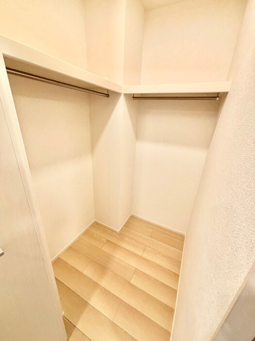 物件内観写真13　(収納)