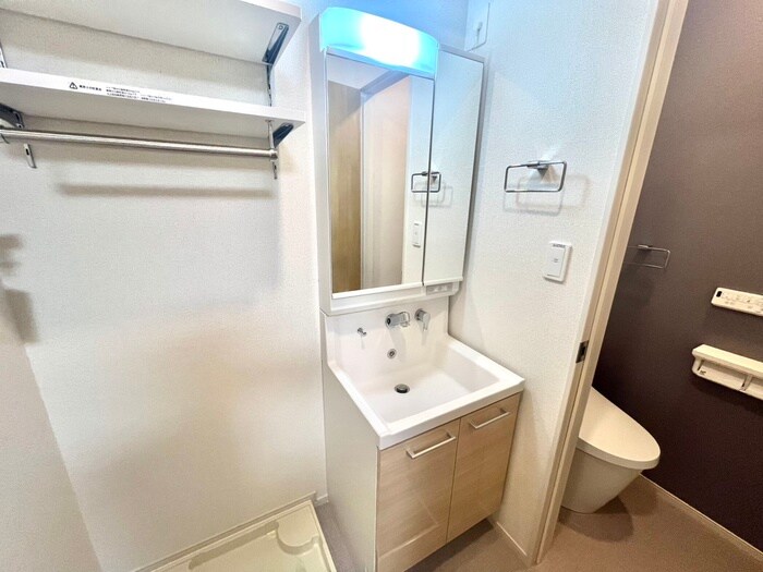 物件内観写真14　(洗面)