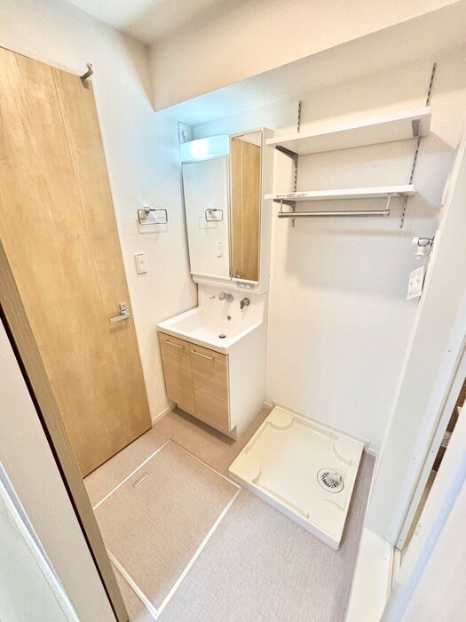 物件内観写真21　(洗面)