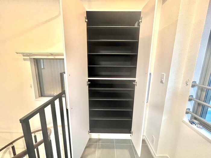 物件内観写真21　(靴箱)