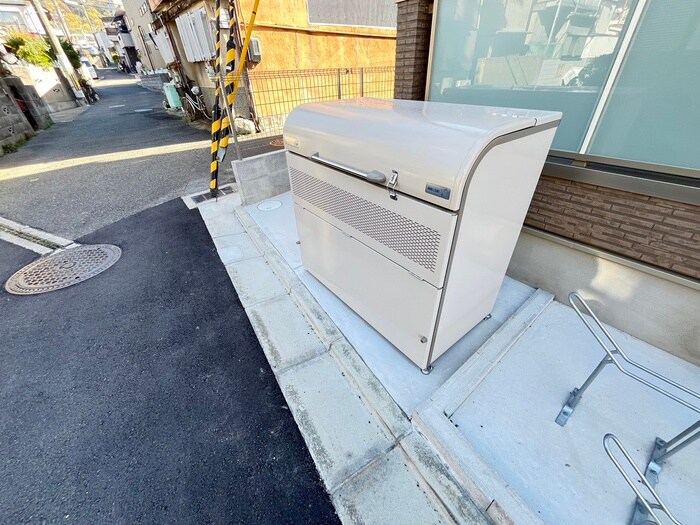 物件外観写真2　(建物設備)