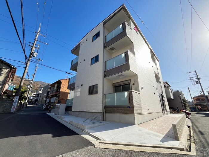 物件外観写真6　(外観写真)