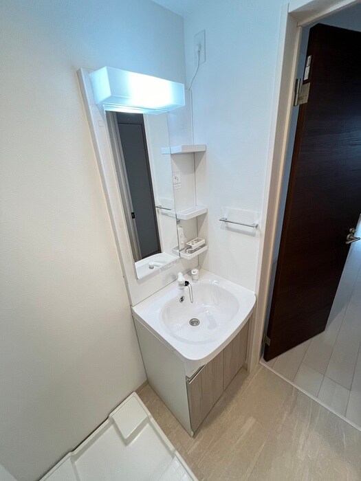 物件内観写真11　(洗面)