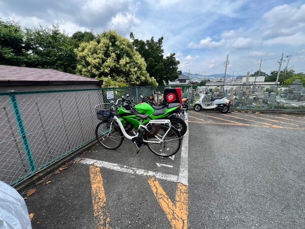 バイク置き場