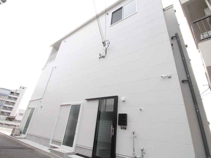 物件外観写真3　(外観写真)