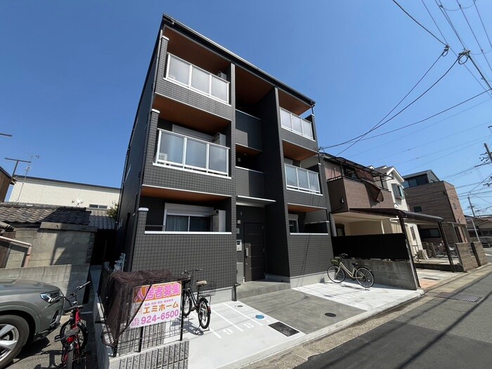 物件外観写真6　(外観写真)