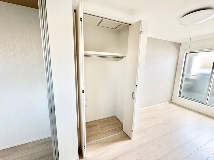 物件内観写真15　(収納)