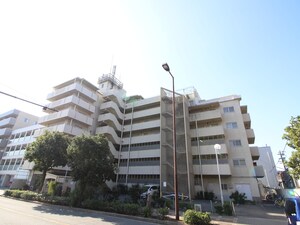 ハイツ沖坪外観写真
