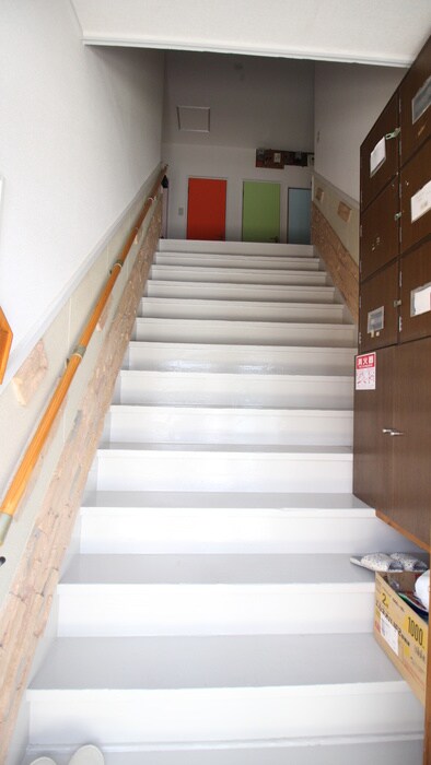 物件内観写真7　(玄関)