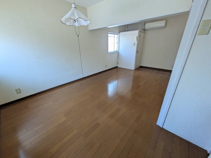 物件内観写真20　(居室)